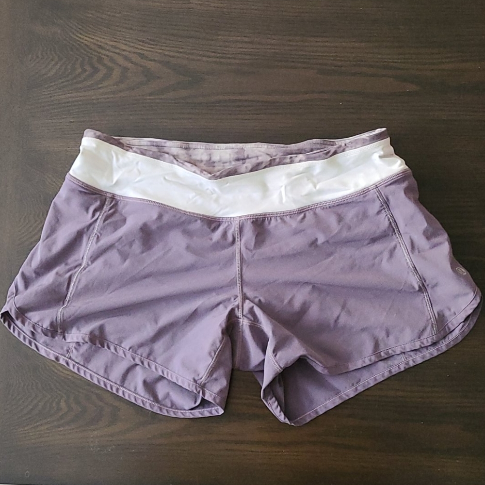 Lulu shorts - size 6 / 4inch inseam